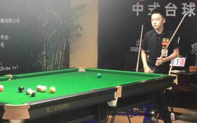 中场球员不 中场球员不