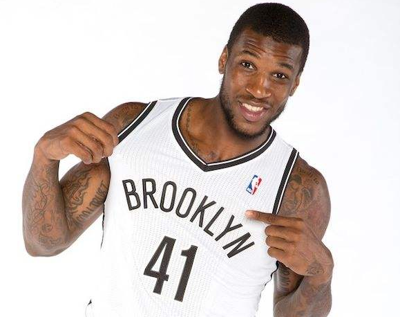 球队则在落 球队则在落